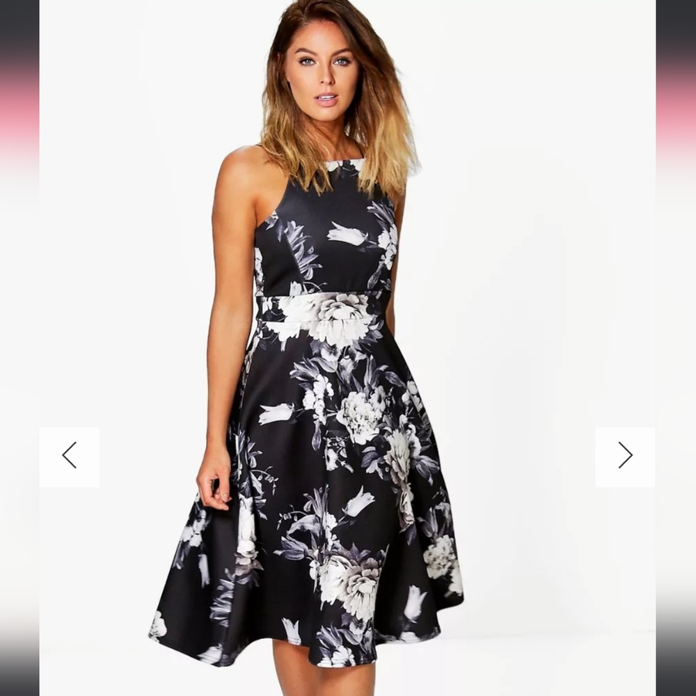 NWT FLORAL STRAPPY MIDI SKATER DRESS